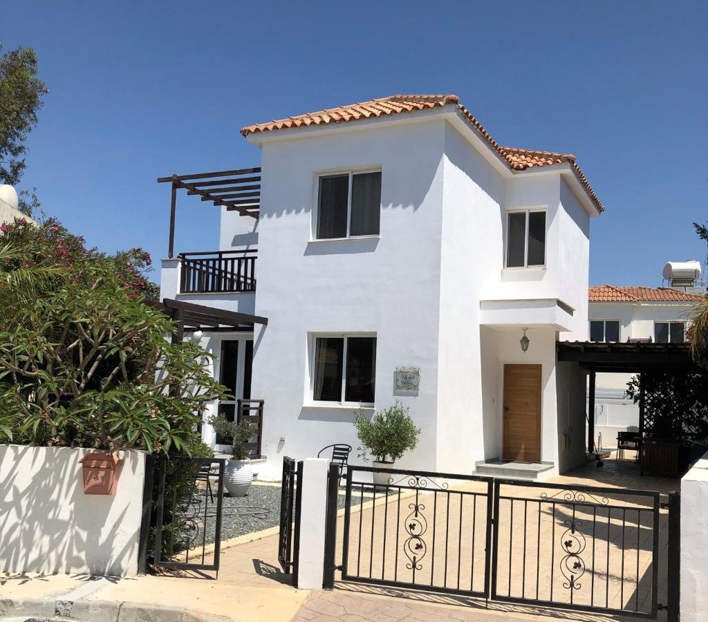 Villa Kiveli Ayia Napa Exterior photo